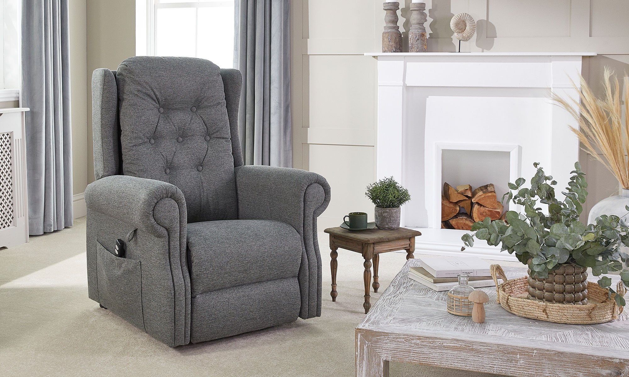 Parker Riser Opera® Parker Riser Recliner Chair – Opera Beds
