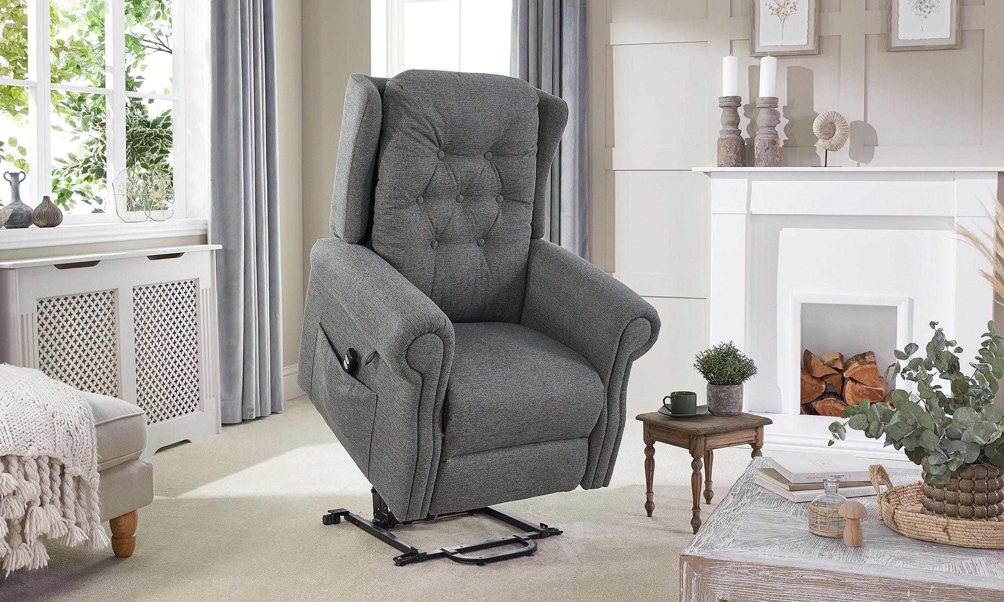 Parker Riser Opera® Parker Riser Recliner Chair – Opera Beds