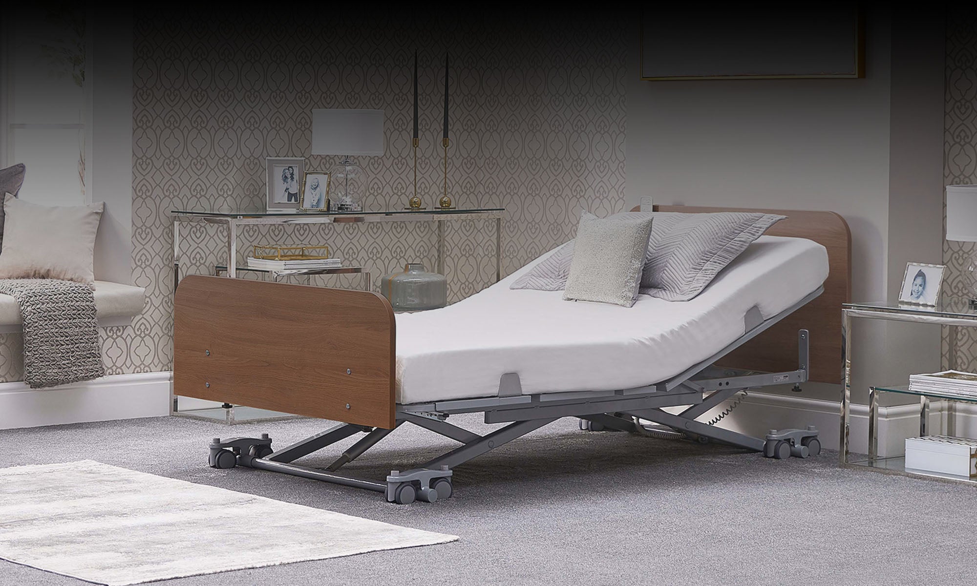 Opera Solo Profiling Floor Bed Opera Beds