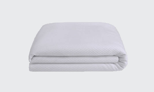 Jersey fitted sheet folded
