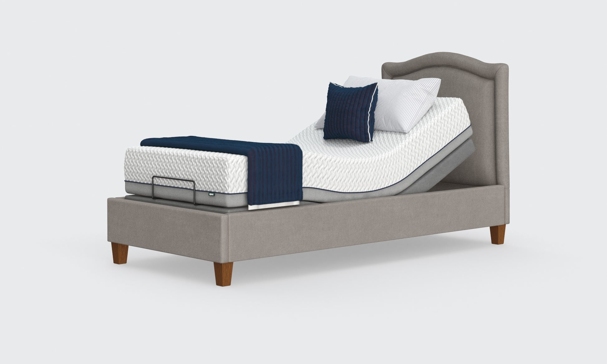 flyte 3ft shallow bed in zinc material with a pearl headboard. 