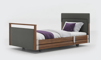 Signature bed upholstered 3ft6 with rails in walnut in lichtgrau leather