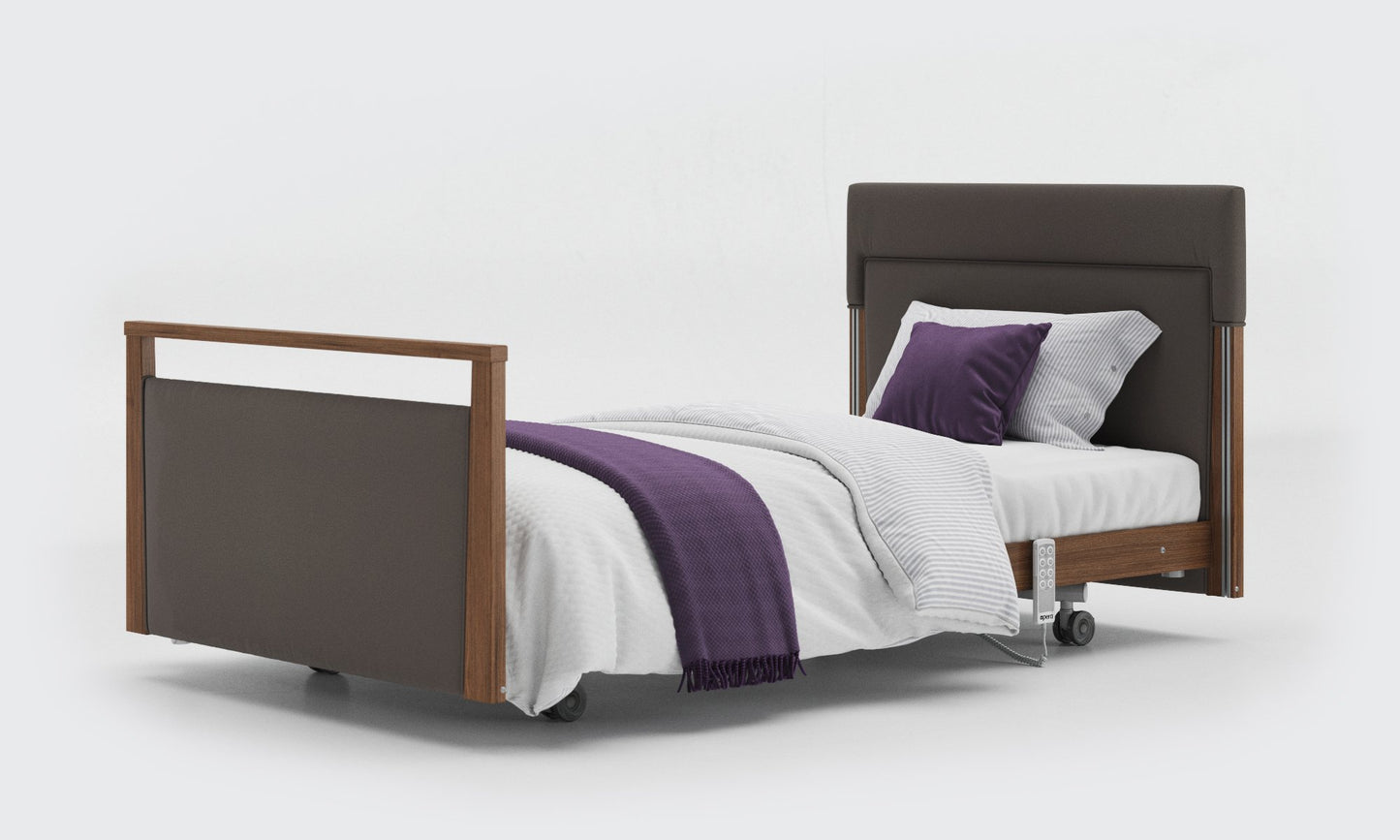 Signature bed upholstered 3ft6 without rails in walnut in meteor leather